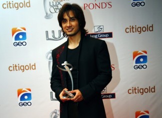 Ali Zafar teams up for debut feature film in Pakistan