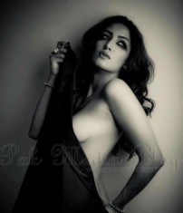 Video Post: Mathira turns singer, here’s her song Jadugar.
