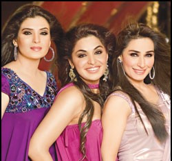 Video of the day: Resham does a parody of Reema and Meera(7 June).