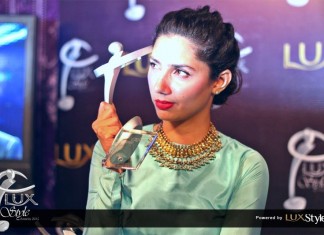 Bol declared the ‘Best Film’ at LSA, Humaima bags the ‘Best Film Actress’ award