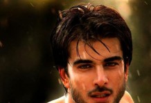 Imran Abbas goes shirtless for Bollywood!