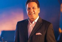 Javed Sheikh signs distribution deal for his directorial comeback