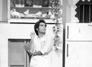 Yasir Hussain returns to theatre with Aangan Terha’s prequel “Naach Na Jaanay” Yasir Hussain theatre Naach Na Jaanay