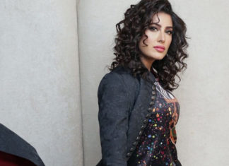 Here’s The Complete Story Behind Mehwish Hayat’s Viral ‘Kashmir’ Video!