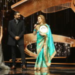 Kashmir-Plate-Award-Bushra-Ansari